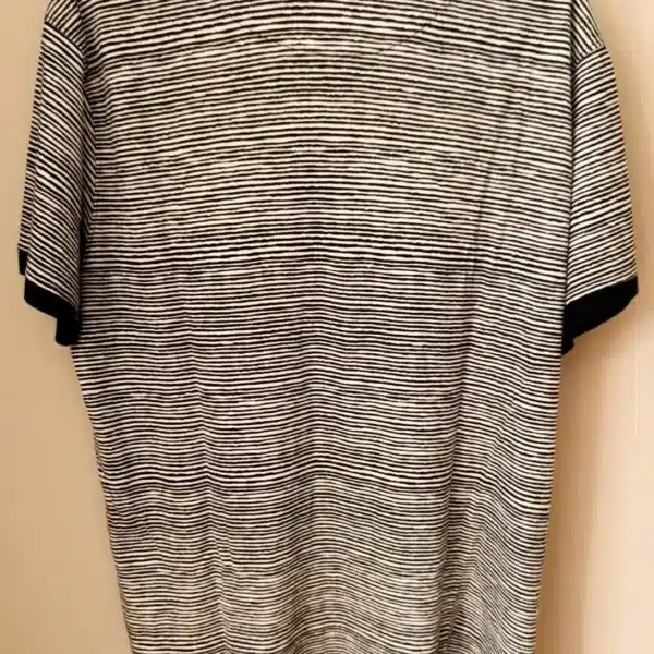 Polo Vintage Manga Curta – Branco e Preto
